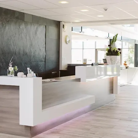 Tagungszentrum 3*