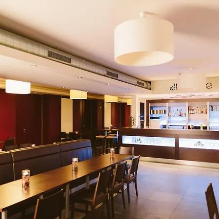 & Tagungszentrum - Hessenhoefe Hotel 3*