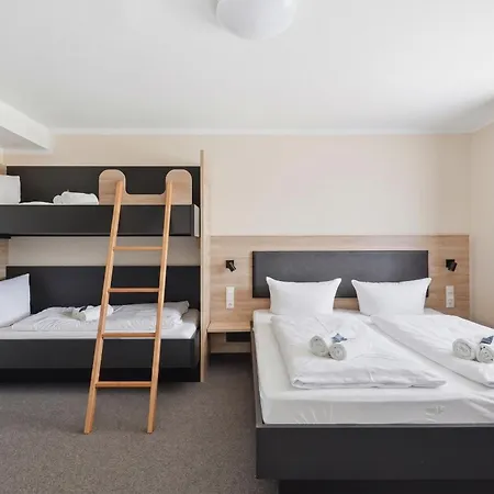 & Tagungszentrum - Hessenhoefe Hotel 3*